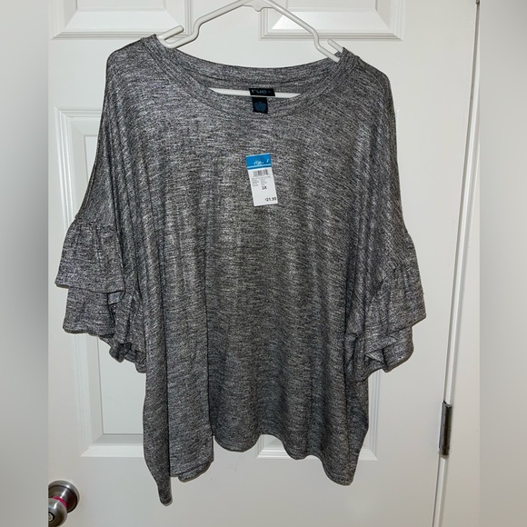 Plus size gray metallic silver top - Picture 1 of 5